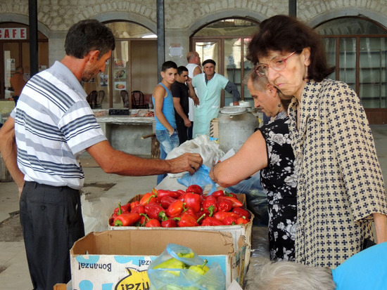 Болгарский красный перец, выращенный в Карабахе.