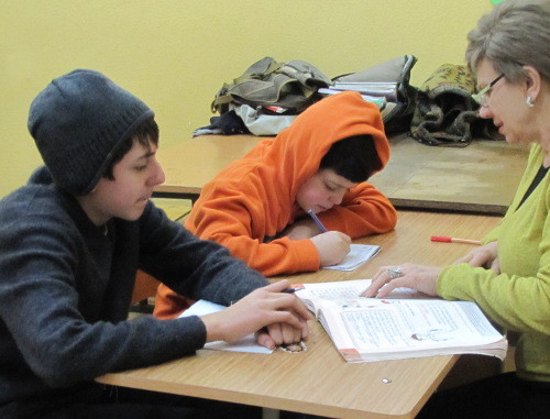 Урок иврита в еврейской школе. Тбилиси, 27 ноября 2013 г. Фото Марины Букия для "Кавказского узла"