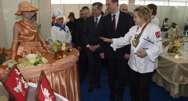 Южно-Российский курортный форум "Кавказская здравница-2009". Кисловодск, Ставропольский край. 26.02.2009. Фото пресс-службы губернатора Ставропольского края. 