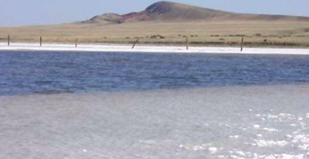 Озеро баскунчак. Волгоград соленое озеро баскунчак. Экскурсия на озеро баскунчак. Баскунчак пляж. Элиста озеро баскунчак.