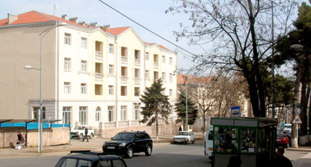 Дом, построенный в Степанакерте для социально
необеспеченных семей. Фото "Кавказского узла"