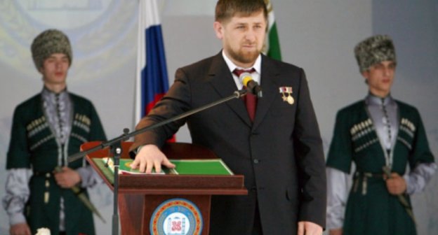 Инаугурация Рамзана Кадырова 5 апреля 2007 года. Фото с сайта Президента и Правительства ЧР.
