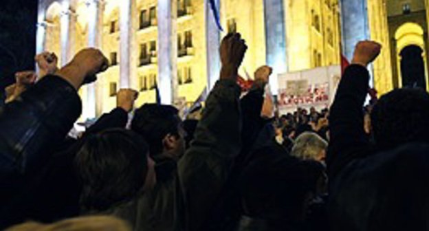 Митинг в Тбилиси с требованием независимости Грузии, 9 апреля 1989 года. Источник: geotimes.ge