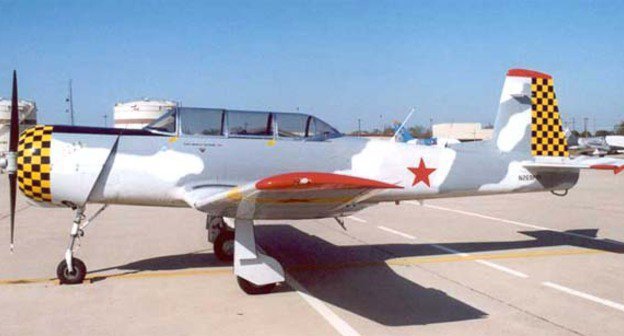 Самолёт Як-18. Фото с сайта www.airwar.ru

