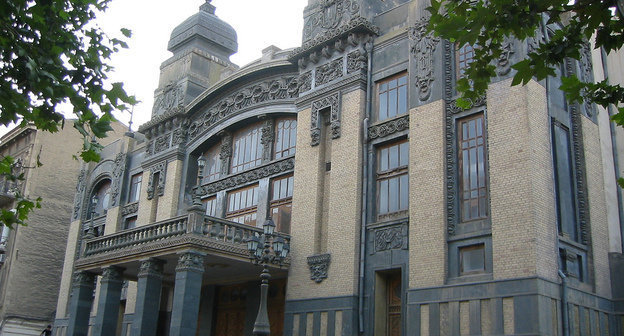 Театр оперы и балета в Баку. Фото сайта www.traveler.az