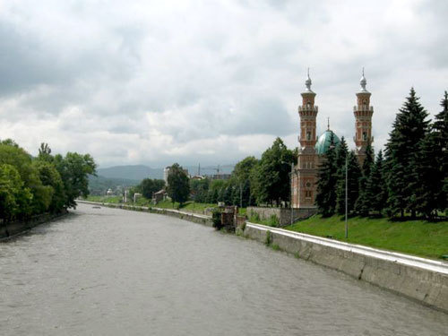 Суннитская мечеть, Владикавказ. Фото с сайта http://greywind.ru