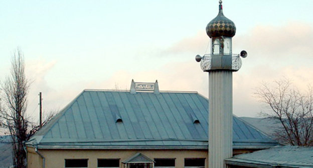 Дагестан, Буйнакский район, мечеть в селе Буглен. Фото с сайта www.buynaksk.com