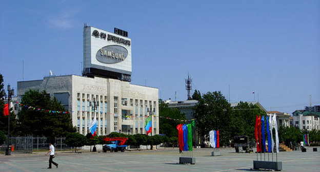 Дагестан, Махачкала, центр города. Фото с сайта www.flickr.com/photos/verbatim, автор Алевтина Вербовецкая