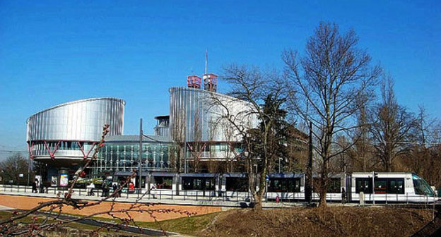 Страсбург, Европейский суд по правам человека (ЕСПЧ). Фото с сайта www.flickr.com/photos/beanbiscuit