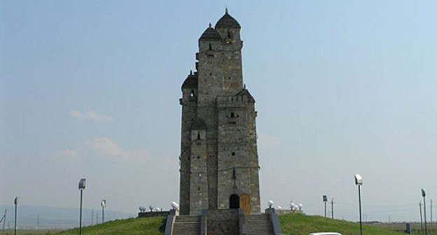 Ингушетия, Назрань. Фото с сайта www.venividi.ru/user/183, автор Артём Русакович