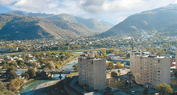 Карачаевск. Фото с сайта http://karachaevocherkessia.roskazna.ru