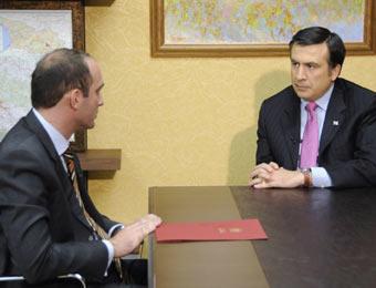 Грузия Григол Мгалоблишвили и Михаил Саакашвили фото с сайта www.topnews.ru