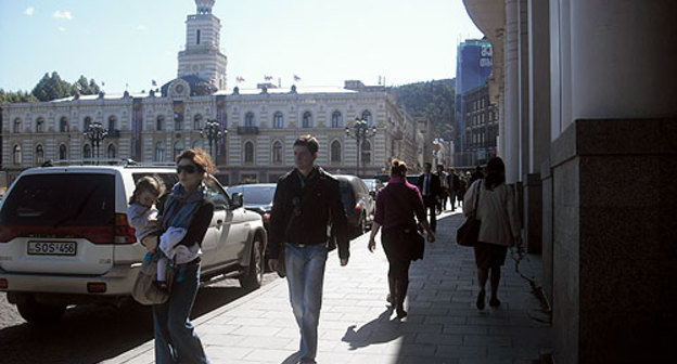 Грузия, Тбилиси, проспект Руставели, октябрь 2009 года. Фото "Кавказского Узла"