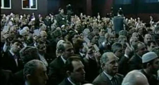 Съезд народа Ингушетии. Назрань. 31.01.2009. Источник: телеканал "Россия"