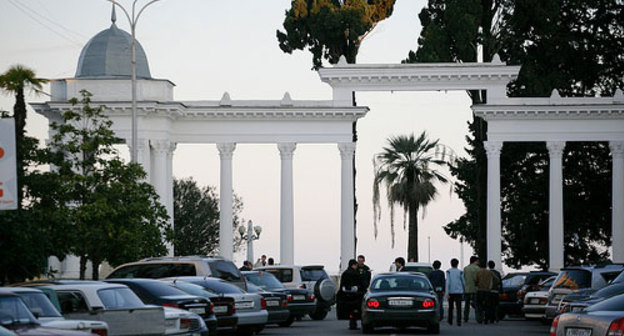 Абхазия, Сухум. Фото с сайта www.flickr.com/photos/womeos, автор Светлана Макарова