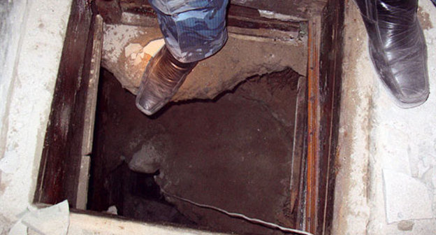 Волгоград. Исправительная колония №9, подкоп, вырытый осужденными с целью побега. Фото "Кавказского Узла"