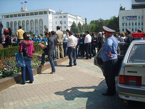 Дагестан, Махачкала, площадь возле Дома правительства. Фото "Кавказского Узла"
