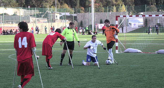 Турнир по футболу на Кубок Президента РФ среди инвалидов-ампутантов и больных детским церебральным параличом (ДЦП). Фото "Кавказского Узла"