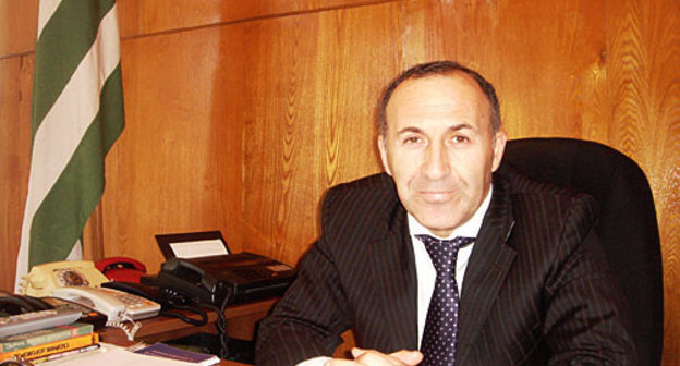 Председатель Центризбиркома Абхазии Батал Табагуа. Фото "Кавказского Узла"