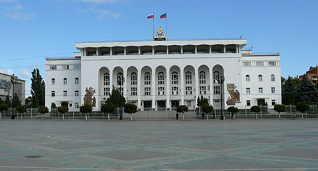 Дагестан, Махачкала, здание администрации президента. Фото "Кавказского Узла"