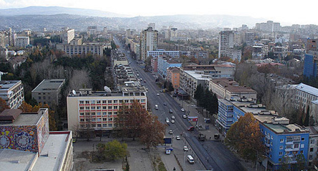 Грузия, Тбилиси. Фото с сайта www.panoramio.com/photo/1716818
