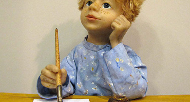 Кукла "Ванька Жуков". Работа Натальи Руденко, участницы выставки "Такие разные, разные лица…". Фото "Кавказского Узла"