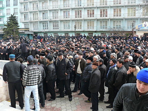Митинг кумыкской общественности, 16 февраля 2010 года. Фото "Кавказского Узла"