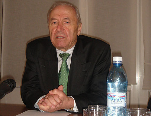 Дитер Боден во время встречи во внешнеполитическом ведомстве в Сухуме 10 марта 2010 года. Фото "Кавказского Узла"