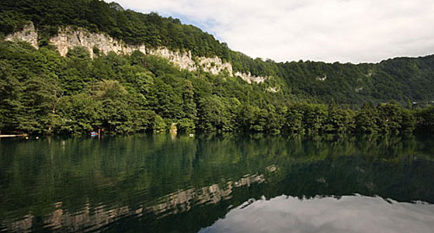 Кабардино-Балкария, Голубое озеро. С.Рагозина для "Кавказского Узла"