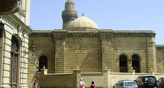 Мечеть в Баку, Азербайджан. Фото с сайта www.panoramio.com/photo/25554134