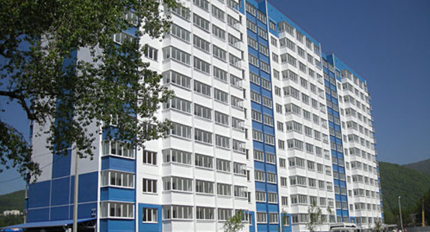 Дом для ветеранов в поселке Лазаревское (г.Сочи), 7 мая 2010 года. Фото "Кавказского Узла"