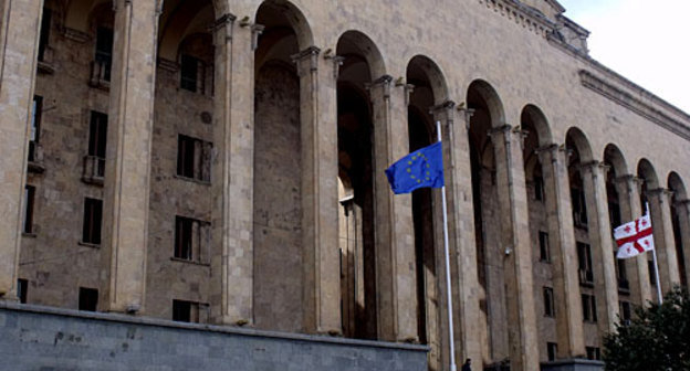 Тбилиси, здание парламента Грузии. Фото "Кавказского Узла"