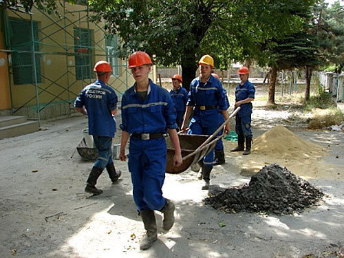 Южная Осетия, восстановительные работы в Цхинвале. Фото с сайта www.flickr.com/photos/jurygerasimov/2827232230