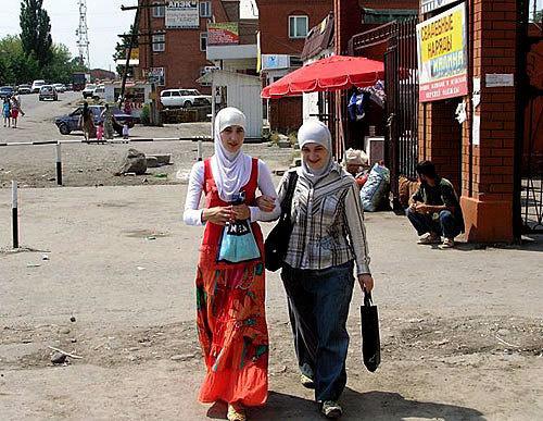 Ингушетия, Назрань. Фото с сайта http://venividi.ru/node/3030, автор Артем Русакович Ингушетия, Назрань. Фото с сайта http://venividi.ru/node/3030, автор Артем Русакович