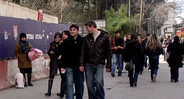 Грузия, Тбилиси, площадь Свободы, апрель 2010 года. Фото "Кавказского Узла"