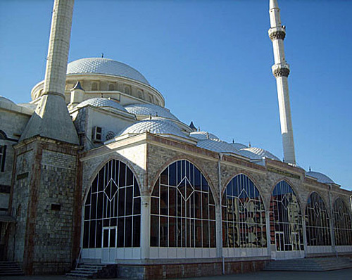Центральная мечеть Махачкалы. Фото "Кавказского Узла"