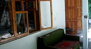 Дом Р.А.Досхоевой после взрыва 25 июня 2010 года.   Фото "Кавказского Узла"
