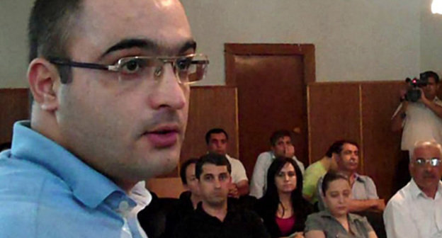 Эйнулла Фатуллаев. Фото с сайта www.azadliq.org