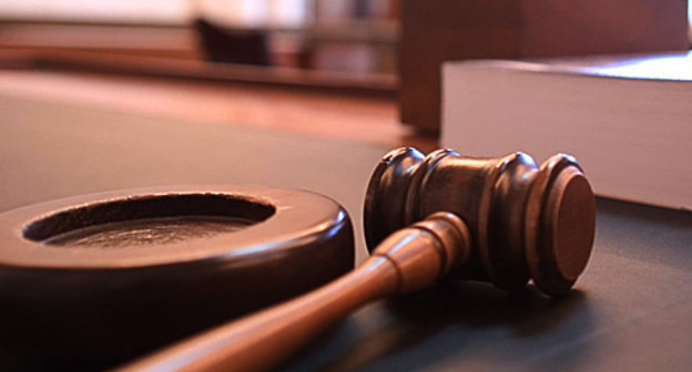 Судейский молоток. Фото с сайта www.flickr.com/photos/joegratz