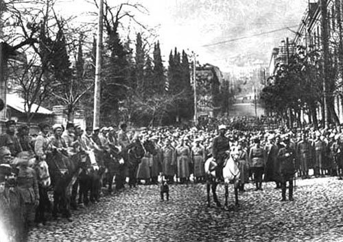 Красная армия в Тифлисе (1921). Фото с сайта http://ru.wikipedia.org