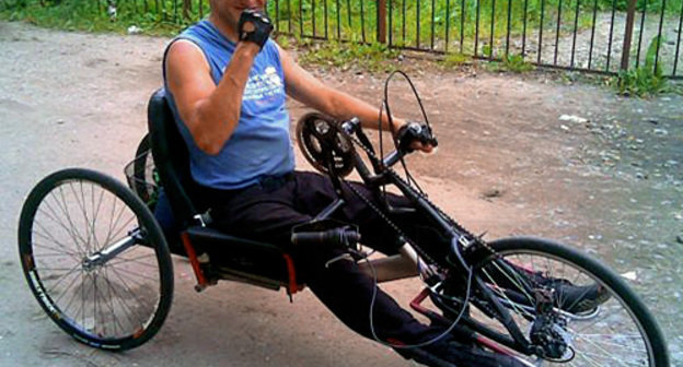 Спортивный ручной велосипед для инвалидов спинальников. Источник: http://tver.olx.ru