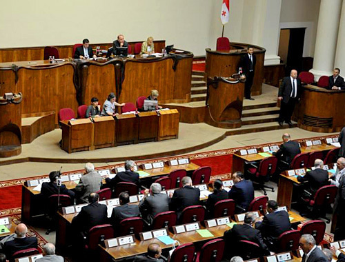 Заседание парламента Грузии 1 октября 2010 года. Фото с сайта www.parliament.ge