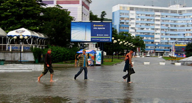 Наводнение в Туапсе в июле 2008 года. Фото с сайта http://fotos.krapivna.ru