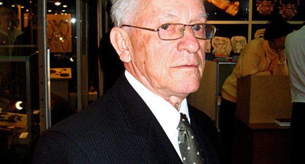 Руководитель Донской археологической экспедиции, профессор ВГПУ Владислав Мамонтов, октябрь 2010 года. Фото "Кавказского узла"