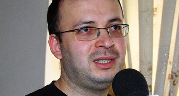 Эмин Милли, Баку, 19 ноября 2010 года. Турхан Каримов специально для "Кавказского узла"