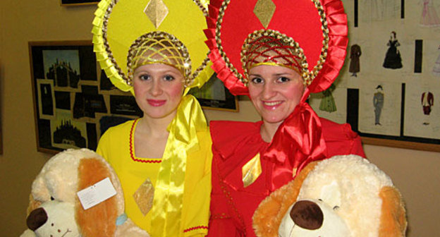 Ольга Пентина (слева) и Анна Ясафова, Волгоград, 20 ноября 2010 года. Фото "Кавказского узла"