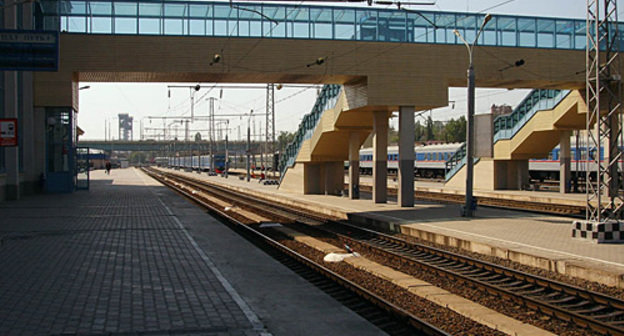 На платформе вокзала Ростов-Главный. Фото с сайта http://nashpoezd.narod.ru