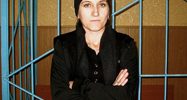 Сапият Магомедова в Советском федеральном суде РД, Махачкала, 10 ноября 2010 года. Фото "Кавказского узла"