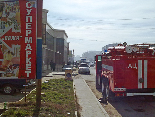 Операция по нейтрализации участников вооруженного подполья в Махачкале на улице Ирчи Казака, 22 марта 2010 года. Фото "Кавказского узла"