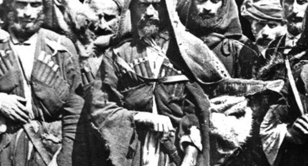 Абхазы в морском порте Самсун после Кавказской войны в 1864 году. Фото с сайта http://ru.wikipedia.org